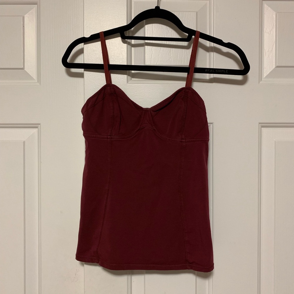 Maroon tank